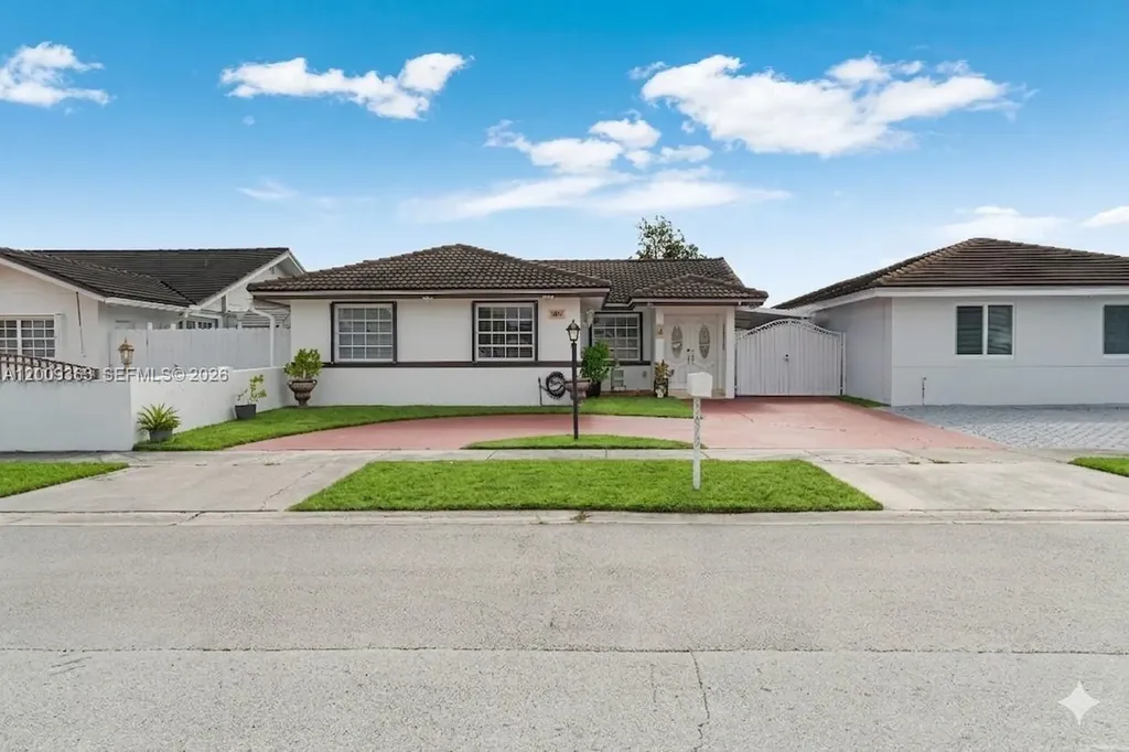 5673 SW 149th Avenue Miami FL 33193