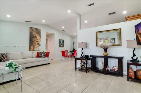5673 SW 149th Avenue Miami FL 33193