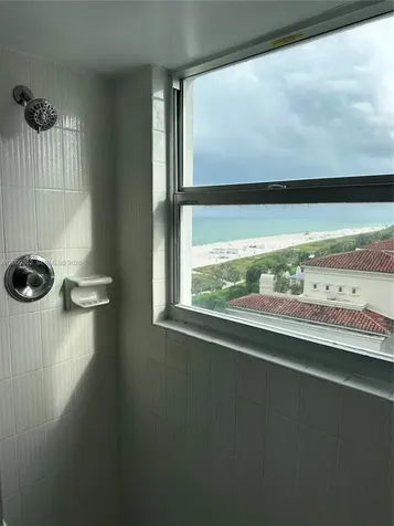 6039 Collins Avenue Miami Beach FL 33140