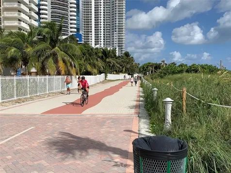 6039 Collins Avenue Miami Beach FL 33140