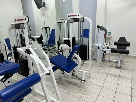 6039 Collins Avenue Miami Beach FL 33140