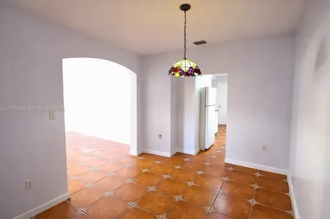 2544 SW 20th Street Miami FL 33145