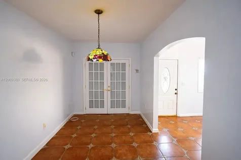 2544 SW 20th Street Miami FL 33145