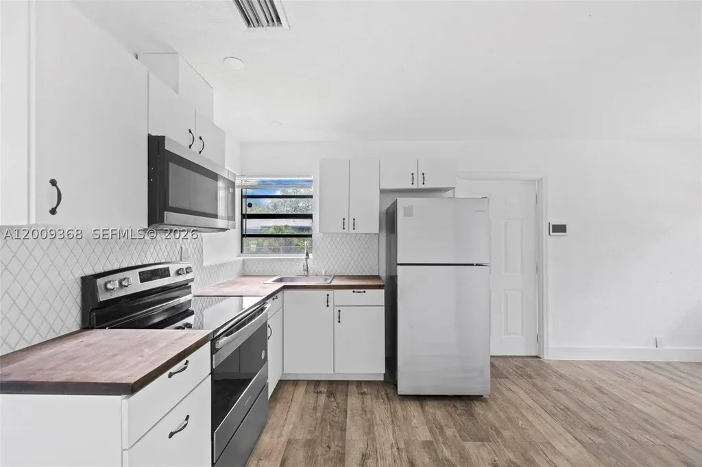 1344 NW 7th Terrace Fort Lauderdale FL 33311