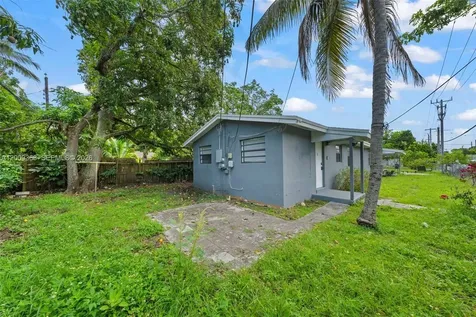 1344 NW 7th Terrace Fort Lauderdale FL 33311