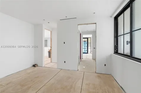 520 NE 53rd Street Miami FL 33137