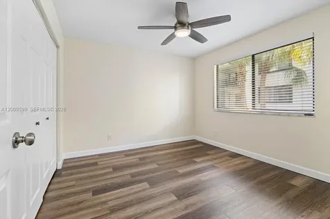 9088 W Atlantic Boulevard Coral Springs FL 33071