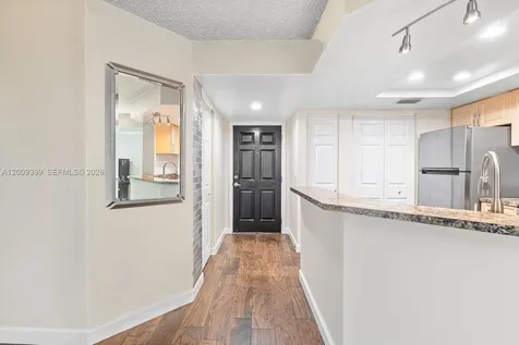 9088 W Atlantic Boulevard Coral Springs FL 33071