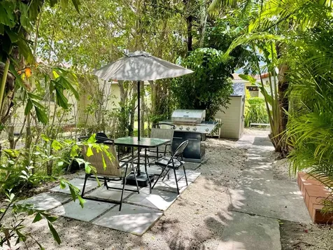 1130 NE 81st Street Miami FL 33138