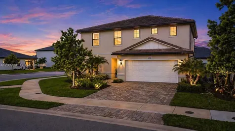 2981 Shortleaf Avenue Oakland Park FL 33311