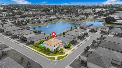 2981 Shortleaf Avenue Oakland Park FL 33311