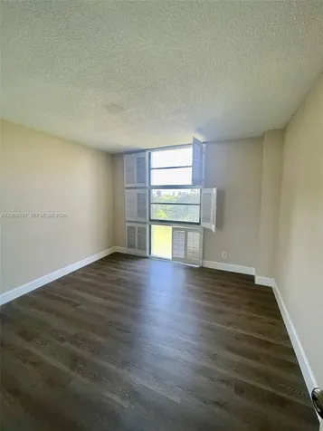 20400 W Country Club Drive Aventura FL 33180