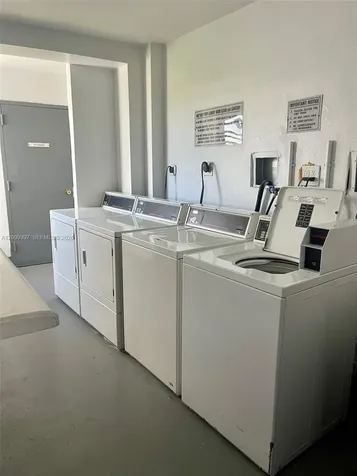 20400 W Country Club Drive Aventura FL 33180