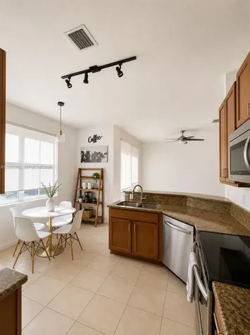 11028 NW 87th Lane Doral FL 33178