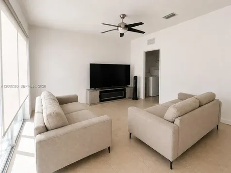 11028 NW 87th Lane Doral FL 33178