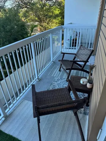 2740 SW 28th Terrace Miami FL 33133