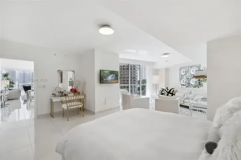 465 Brickell Avenue Miami FL 33131