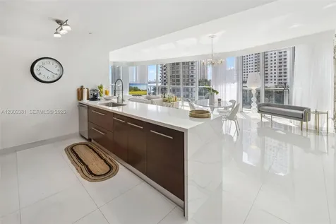 465 Brickell Avenue Miami FL 33131