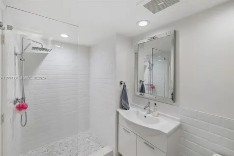 465 Brickell Avenue Miami FL 33131