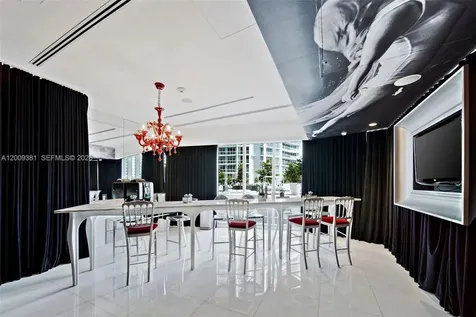 465 Brickell Avenue Miami FL 33131