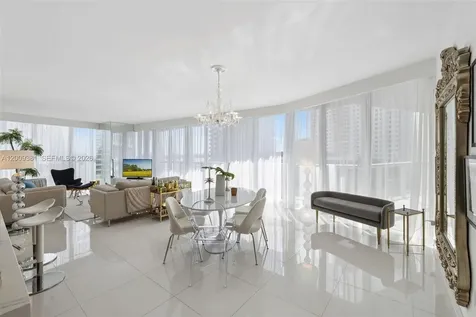 465 Brickell Avenue Miami FL 33131