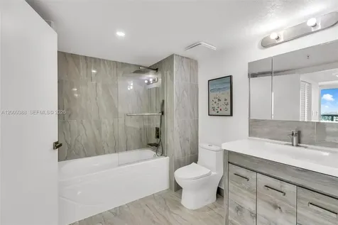 1800 N Bayshore Drive Miami FL 33132