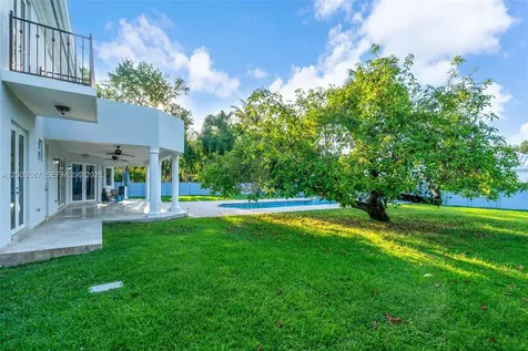 8479 SW 122nd Street Miami FL 33156