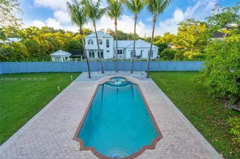 8479 SW 122nd Street Miami FL 33156