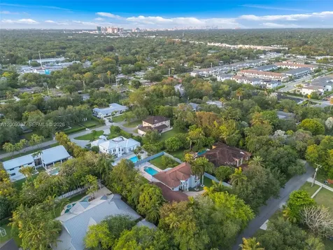 8479 SW 122nd Street Miami FL 33156