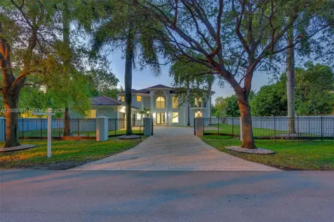 8479 SW 122nd Street Miami FL 33156