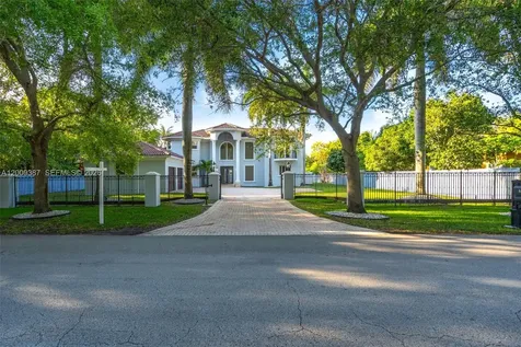 8479 SW 122nd Street Miami FL 33156