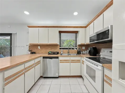 6714 N Waterway Drive Miami FL 33155