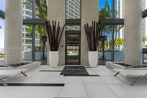 92 SW 3rd Street Miami FL 33130