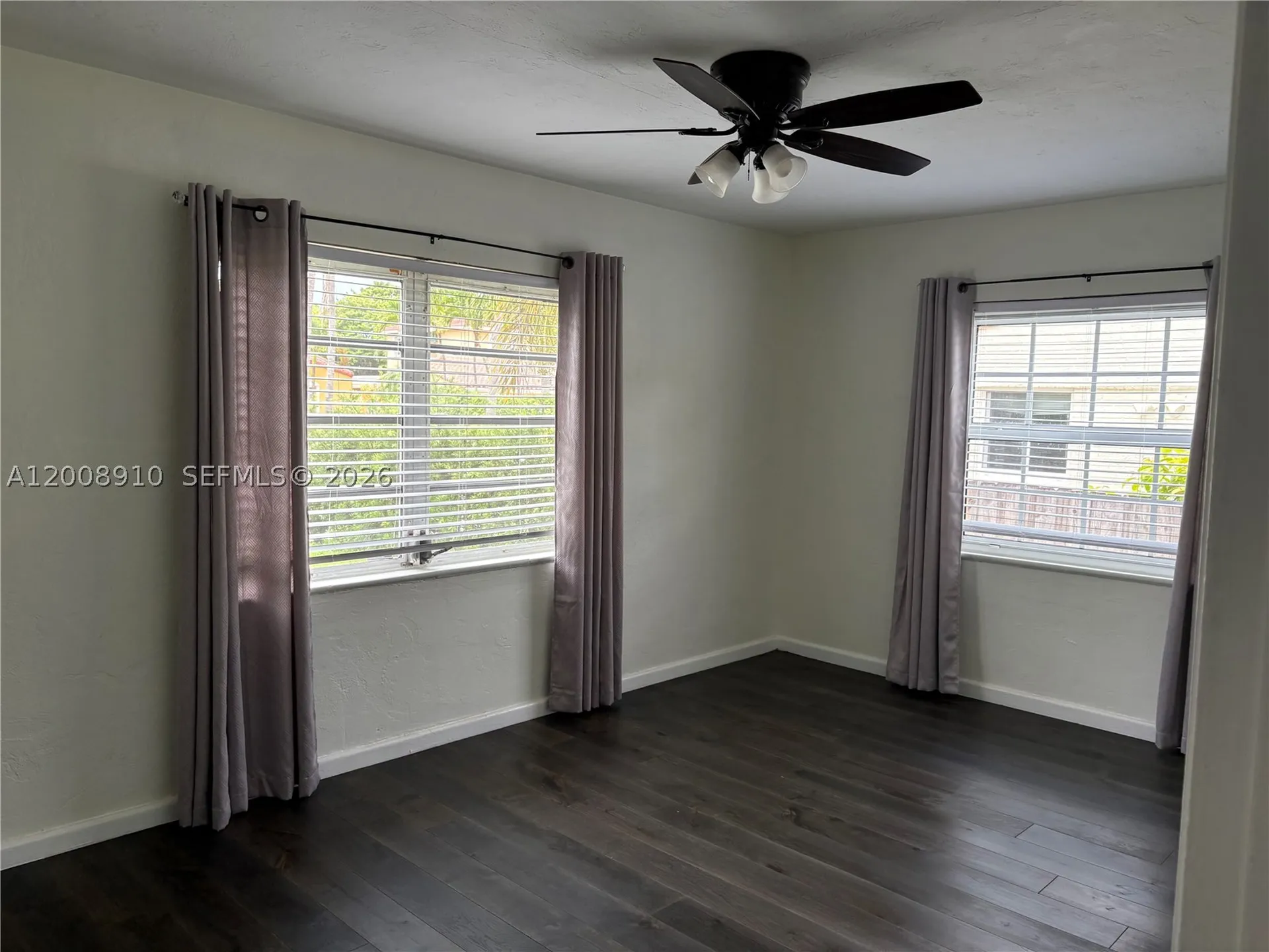 1422 Wiley Street Hollywood FL 33020