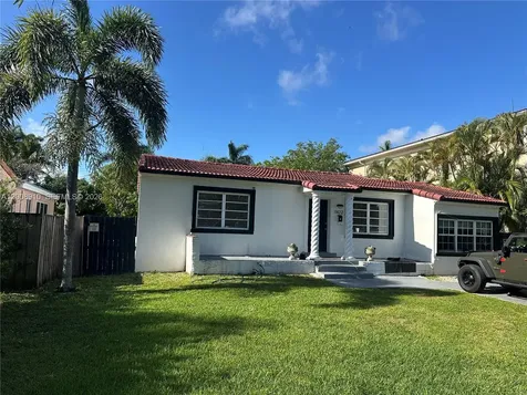 1422 Wiley Street Hollywood FL 33020