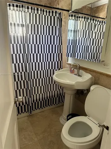 1422 Wiley Street Hollywood FL 33020