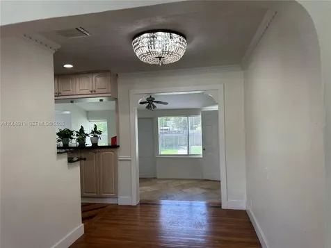 1422 Wiley Street Hollywood FL 33020