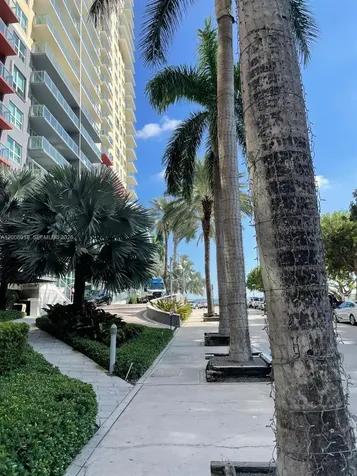 1155 S Brickell Bay Drive Miami FL 33131