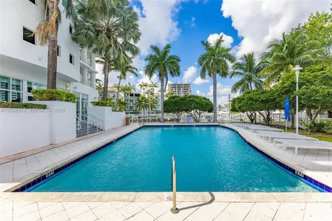 7910 Harbor Island Drive North Bay Village FL 33141