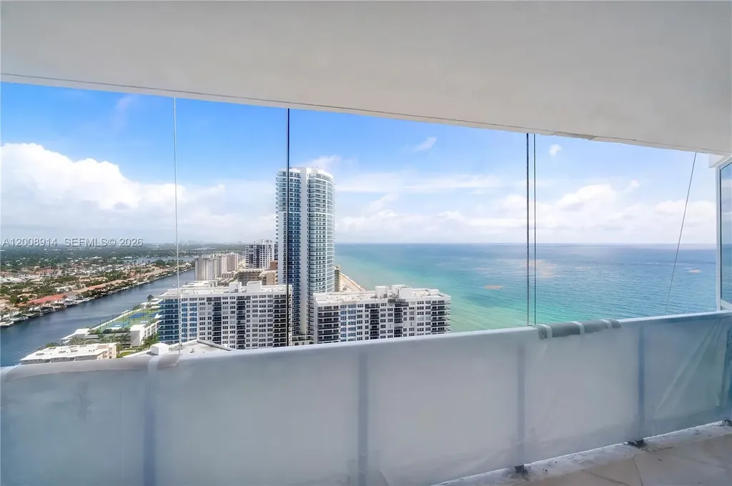 3101 S Ocean Drive Hollywood FL 33019