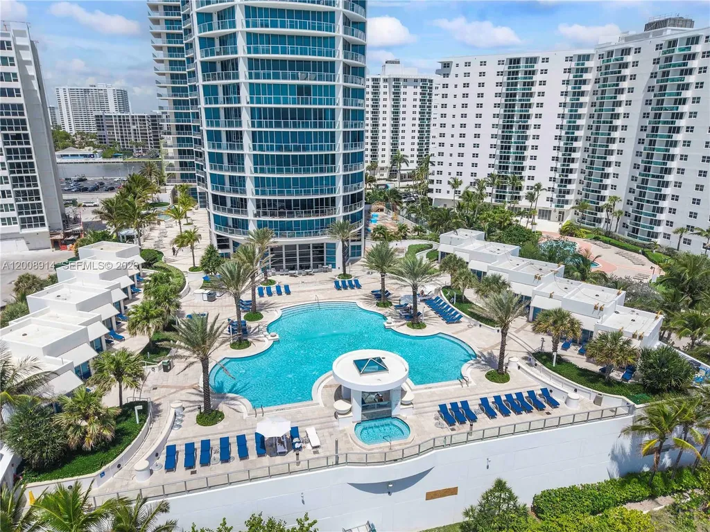 3101 S Ocean Drive Hollywood FL 33019