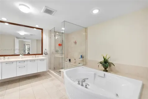 3101 S Ocean Drive Hollywood FL 33019