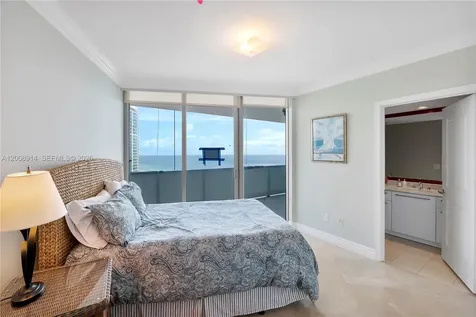 3101 S Ocean Drive Hollywood FL 33019