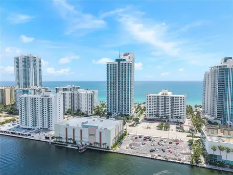 3101 S Ocean Drive Hollywood FL 33019