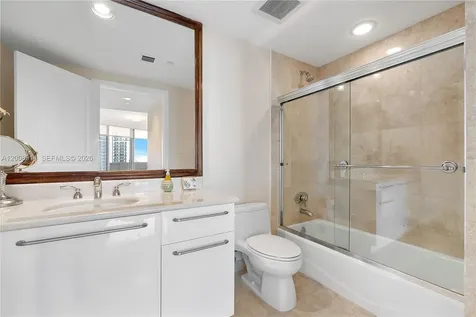 3101 S Ocean Drive Hollywood FL 33019