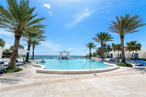 3101 S Ocean Drive Hollywood FL 33019