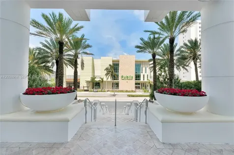 3101 S Ocean Drive Hollywood FL 33019