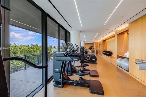 8701 Collins Avenue Miami Beach FL 33154