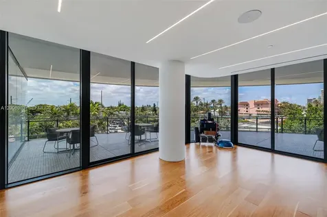 8701 Collins Avenue Miami Beach FL 33154