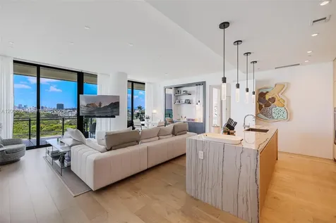 8701 Collins Avenue Miami Beach FL 33154